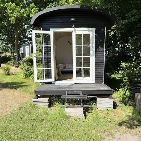 Nøddehaven Campingplads *